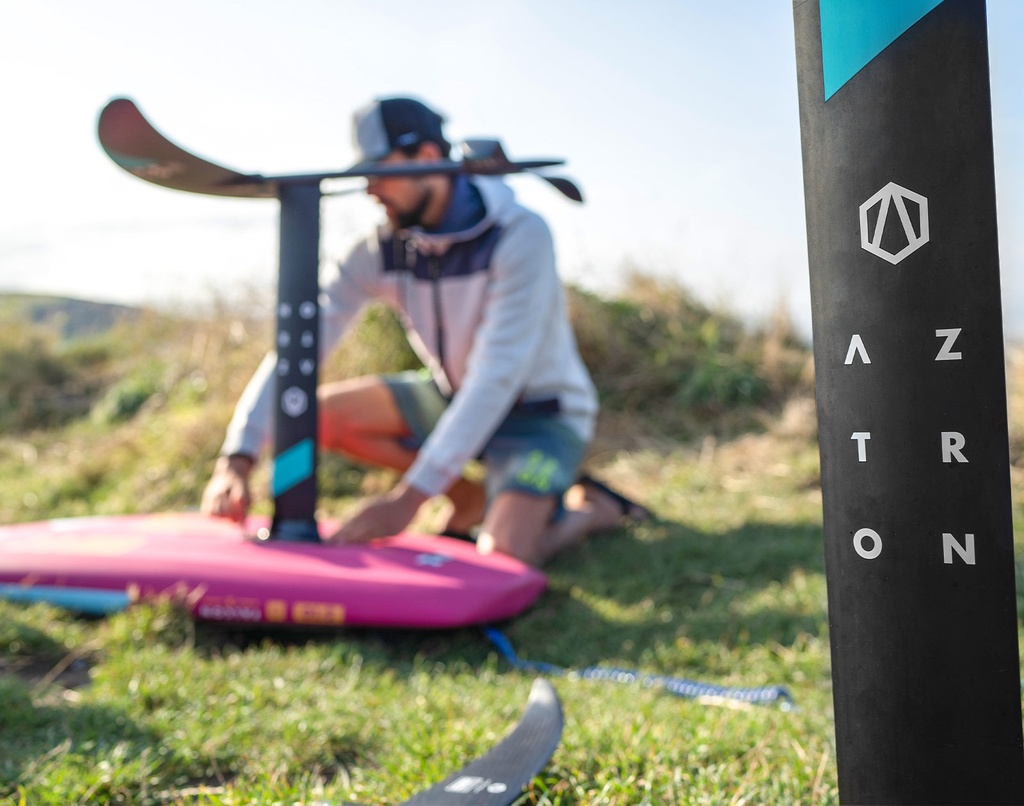 AZTRON ROCKET 1800H COMBO FOIL