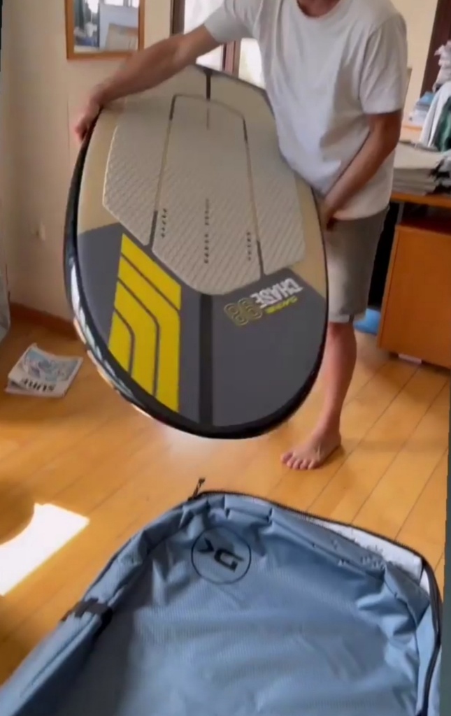 DAKINE WING TRAVEL WAGON 5'8