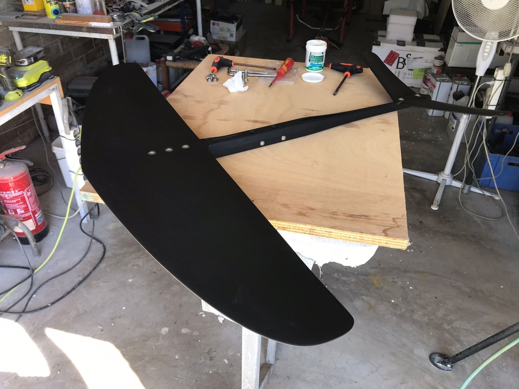 HUNA DYNAMIC SW ALU 1400 FOIL