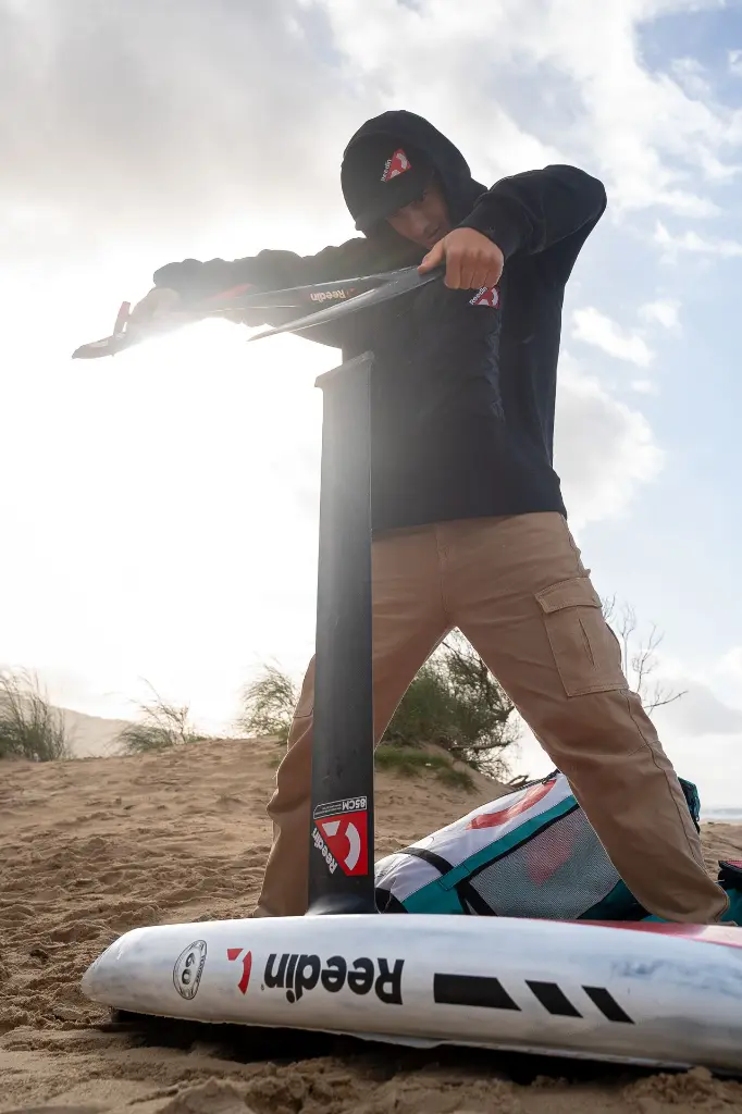 RD25012_Feather 2025_3.webp