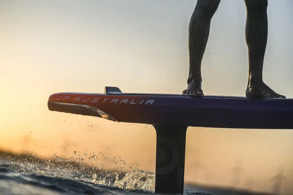 JP M-WINGER PRO ride sunset.webp