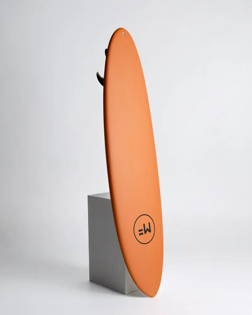 MF Alley cat epoxy lam future surfboard clay upside down.webp