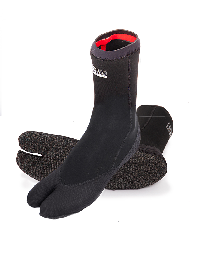 O&E Free flex 2mm split toe bootie